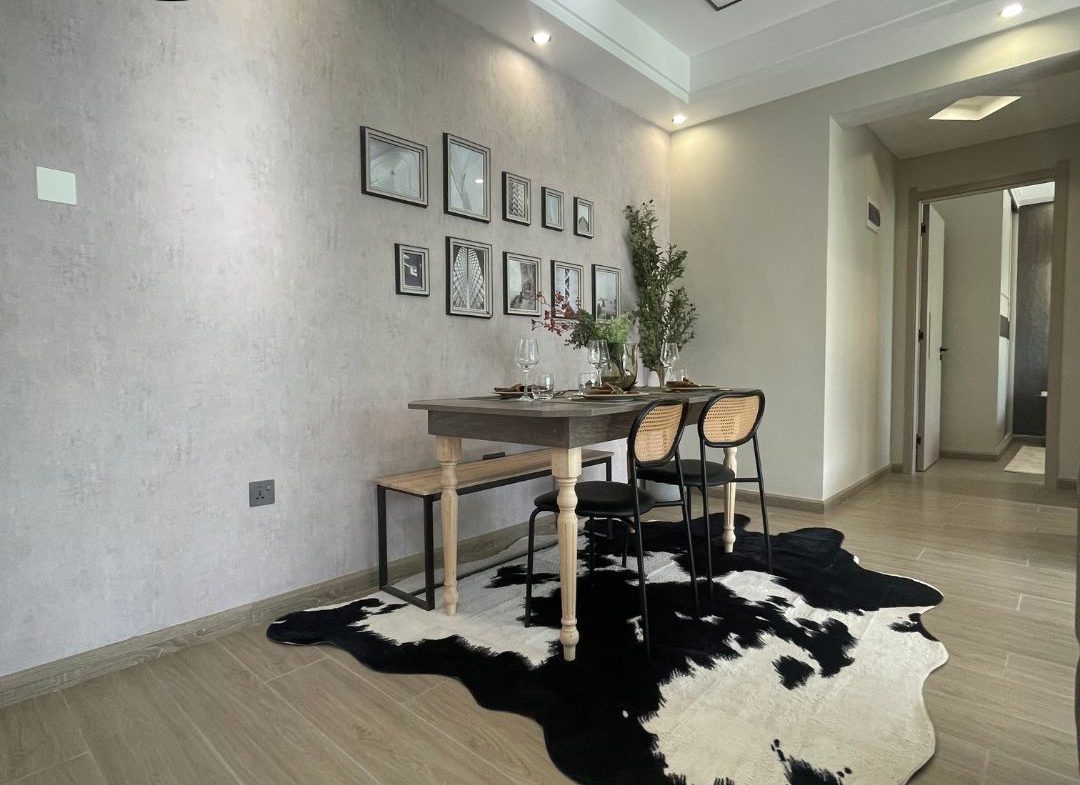 1 Bedroom Apartment For Sale in Kilimani, Nairobi. Close proximity to Yaya Cenre. Has a heated pool. Has video & virtual tour. 7.062 Million Virtual Access